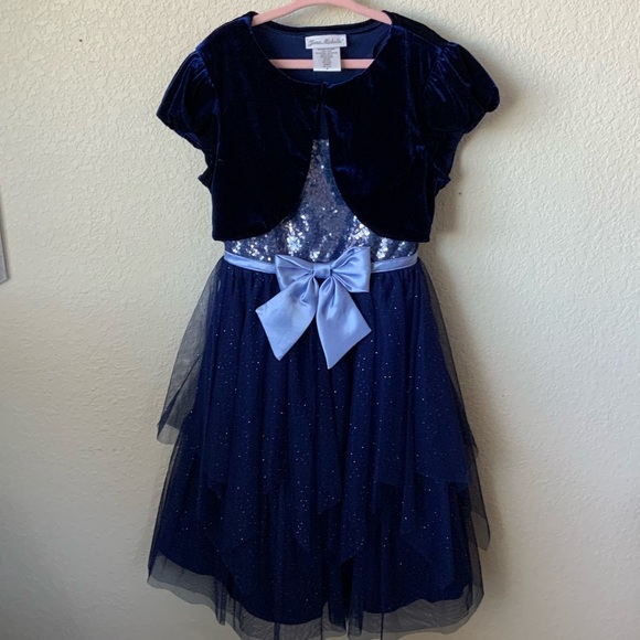 ❄️Girls formal dress❄️ - Picture 2 of 7